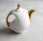 Hebena The Crescent Gold-Accented Modern Teapot – Minimalist Luxury - Image 3