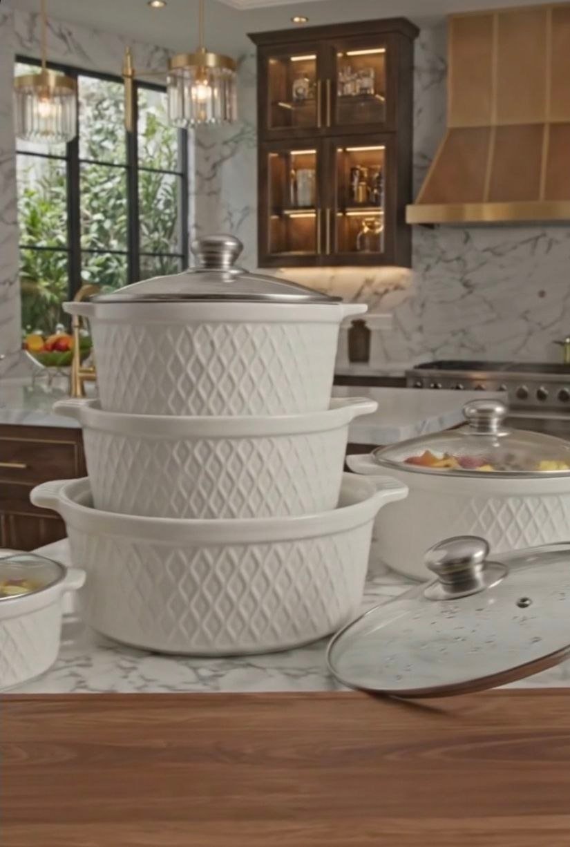 photo_5944839684267642261_y Hebena Luxury The 3 Piece Diamond Lattice Casserole Set - Image 1